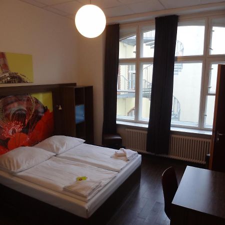 Hotel 103 Берлин Экстерьер фото