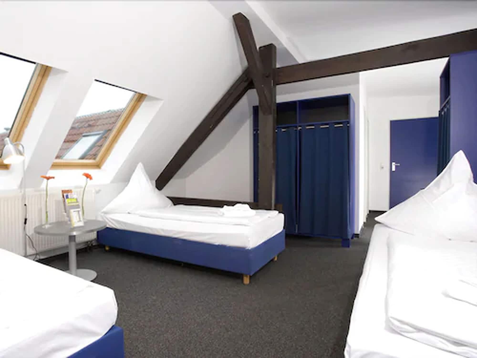 Hotel 103 Берлин Экстерьер фото