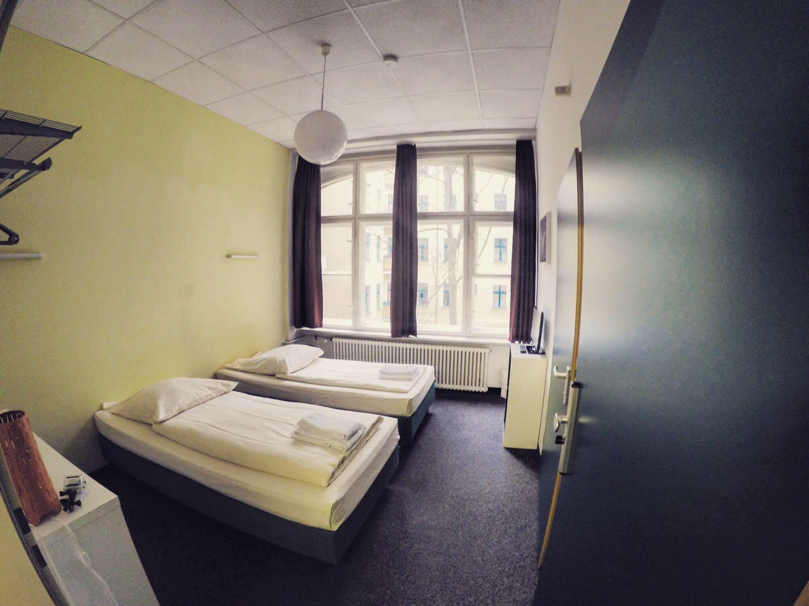 Hotel 103 Берлин Экстерьер фото